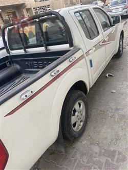 نيسان نافارا